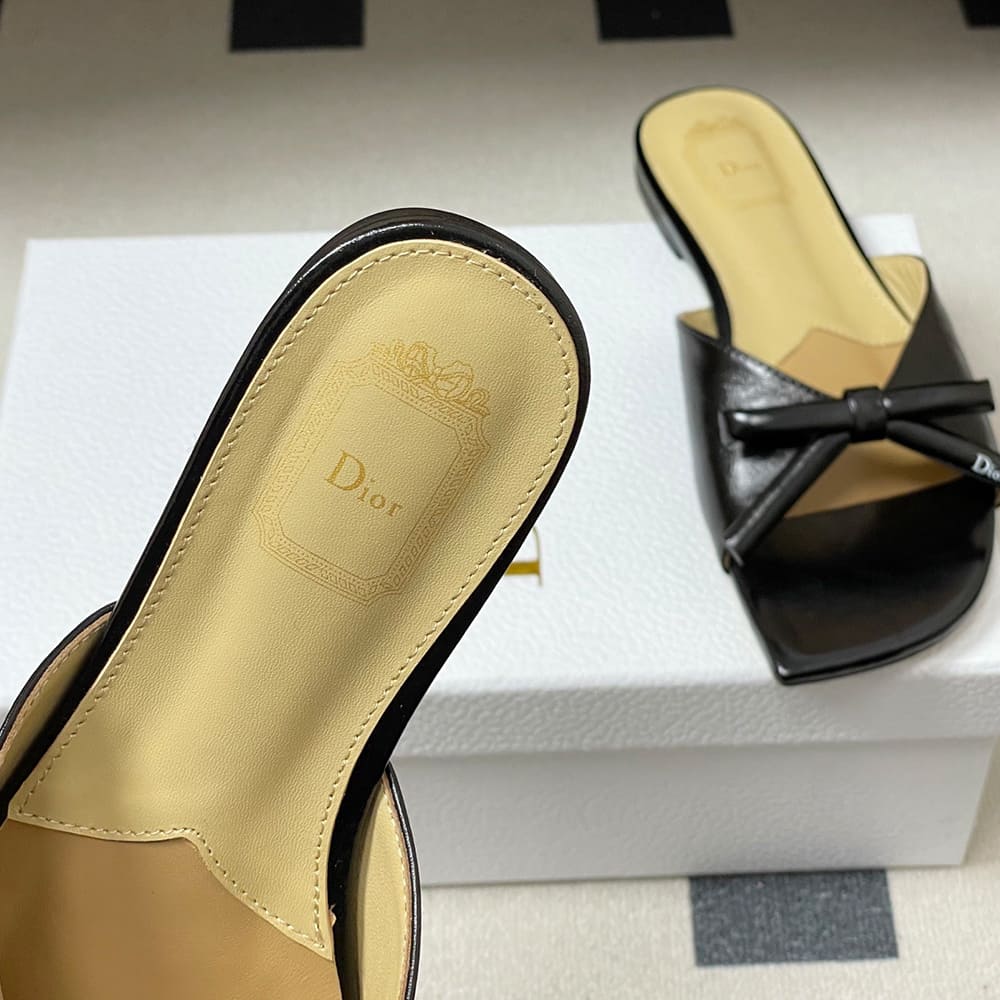 D10r Bow Slide (EU SIZE 35-42)