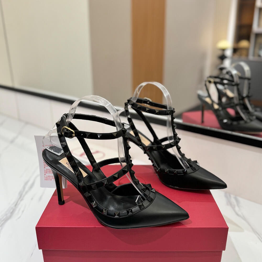 Va1e*ntin0 Rockstud heeled pumps(EU 35-42)