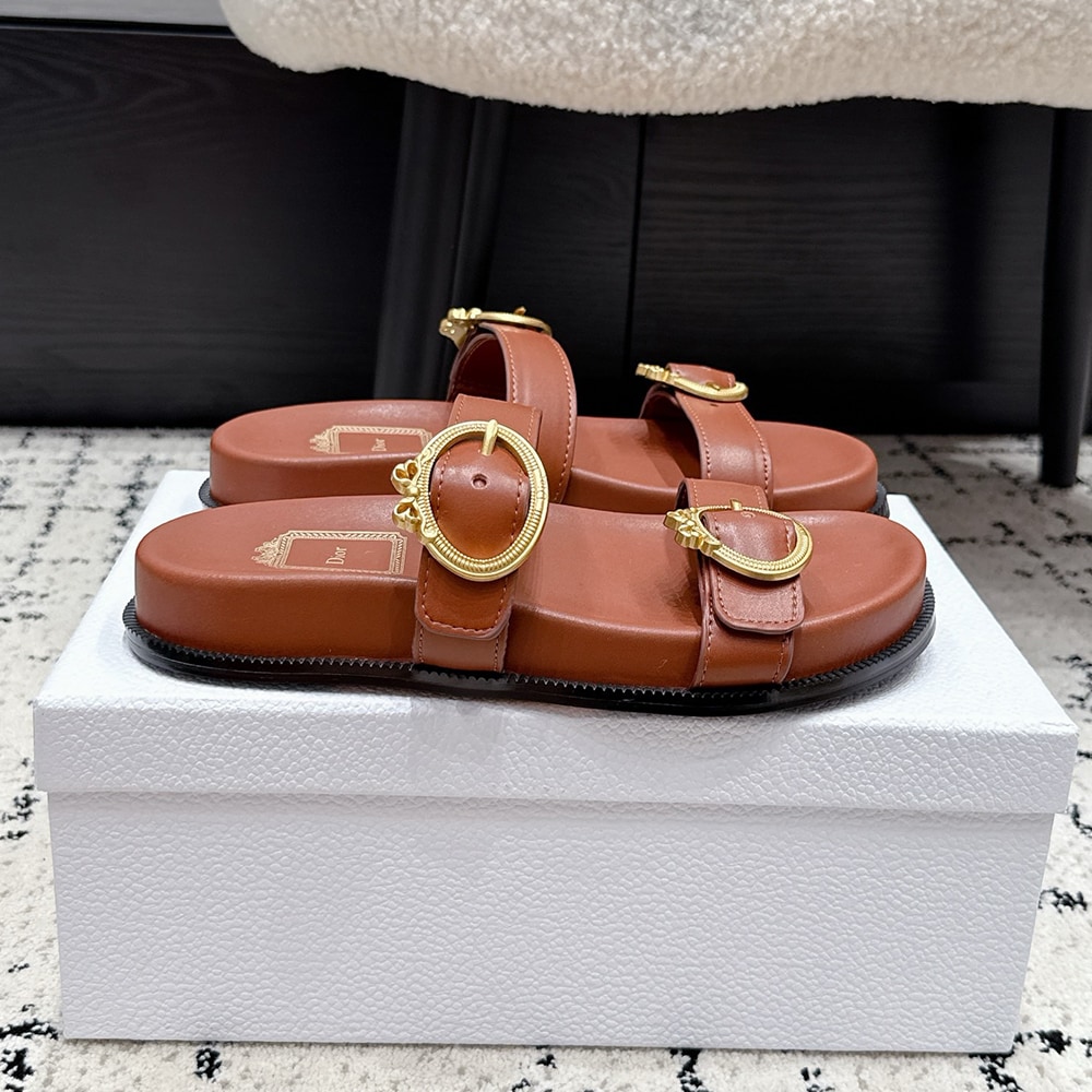 D10r Medaillon Buckle Slide (EU SIZE 35-42)
