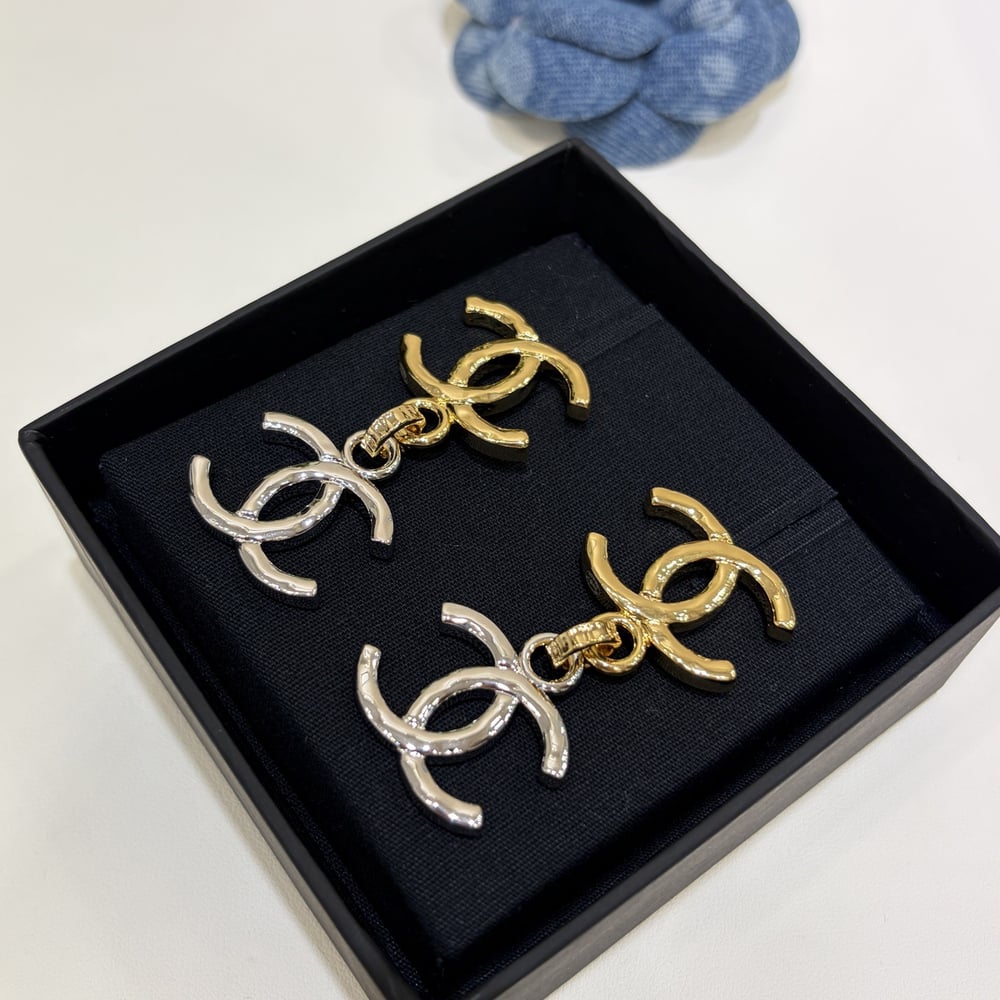 Ch**el Pendant Chain Earrings (HIGH-END GRADE)