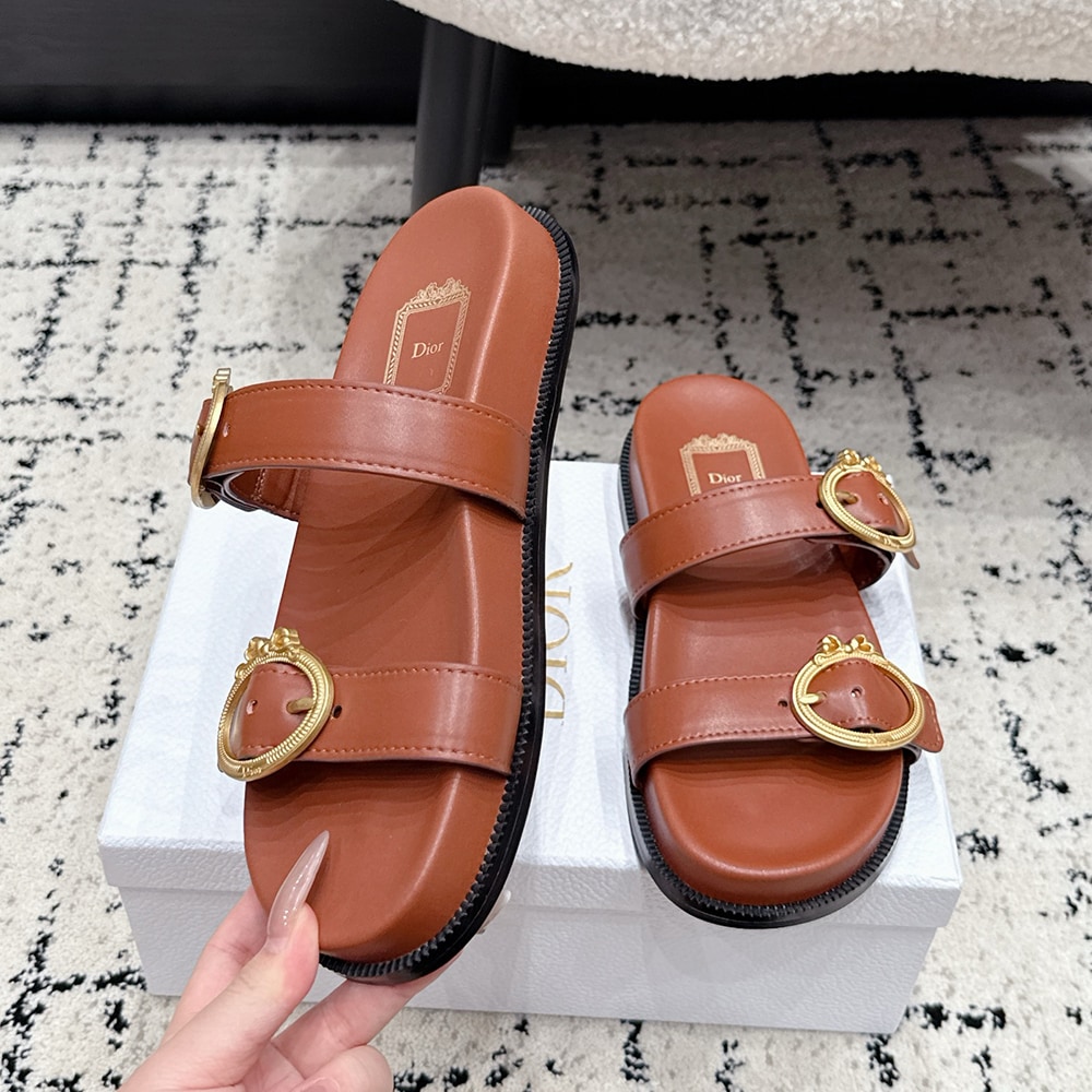 D10r Medaillon Buckle Slide (EU SIZE 35-42)