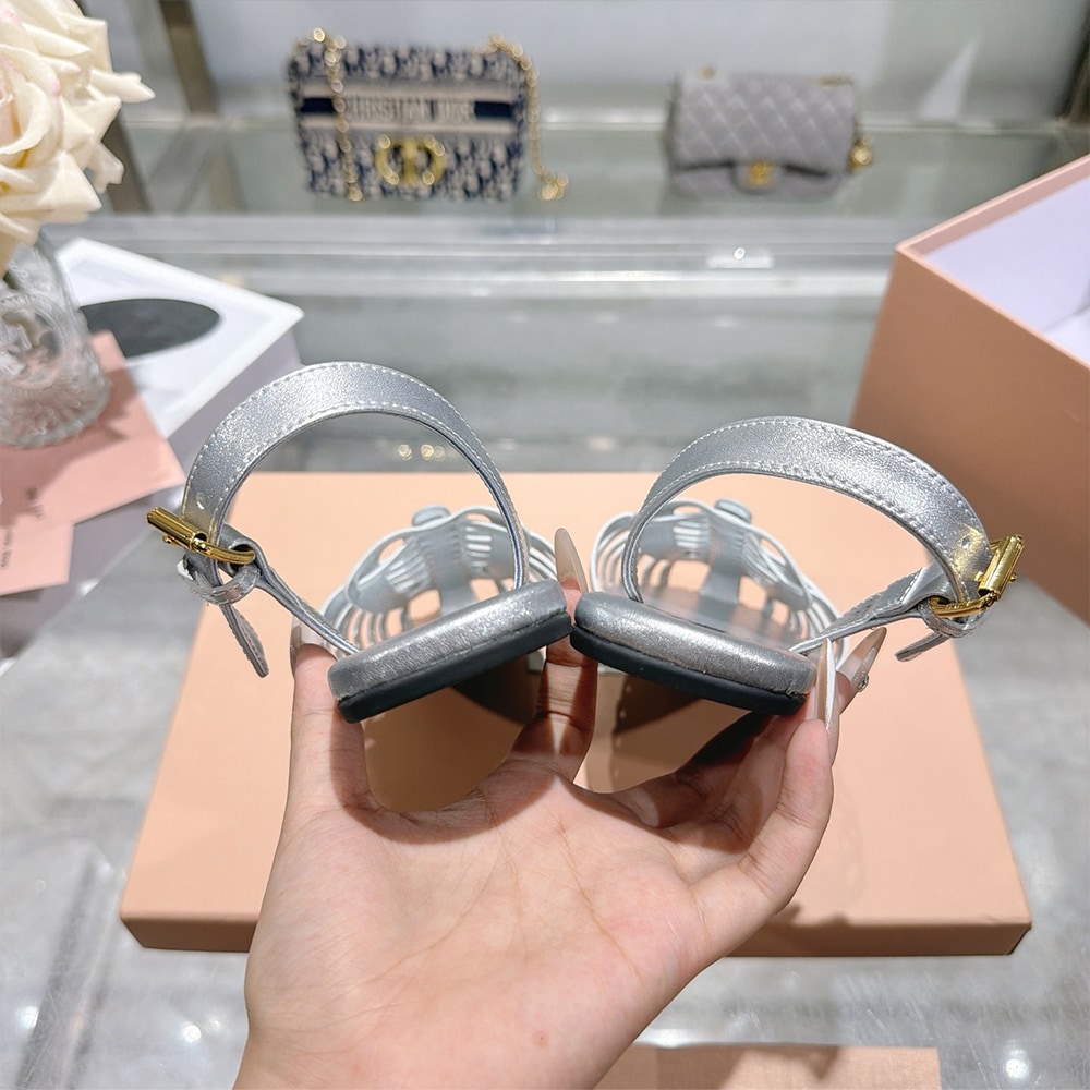 M1um1u Laminated nappa leather fisherman sandals (EU SIZE 35-40)