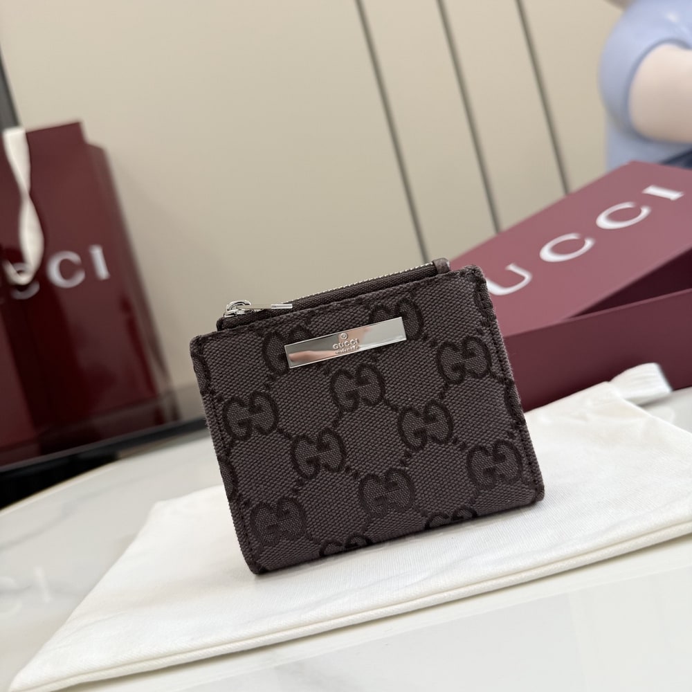 Gvc*1 Small wallet with Gvc*1 plaque(HIGH-END GRADE)