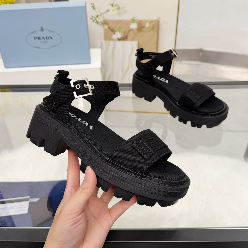 Pra*a Canvas sandals (EU SIZE 35-41)