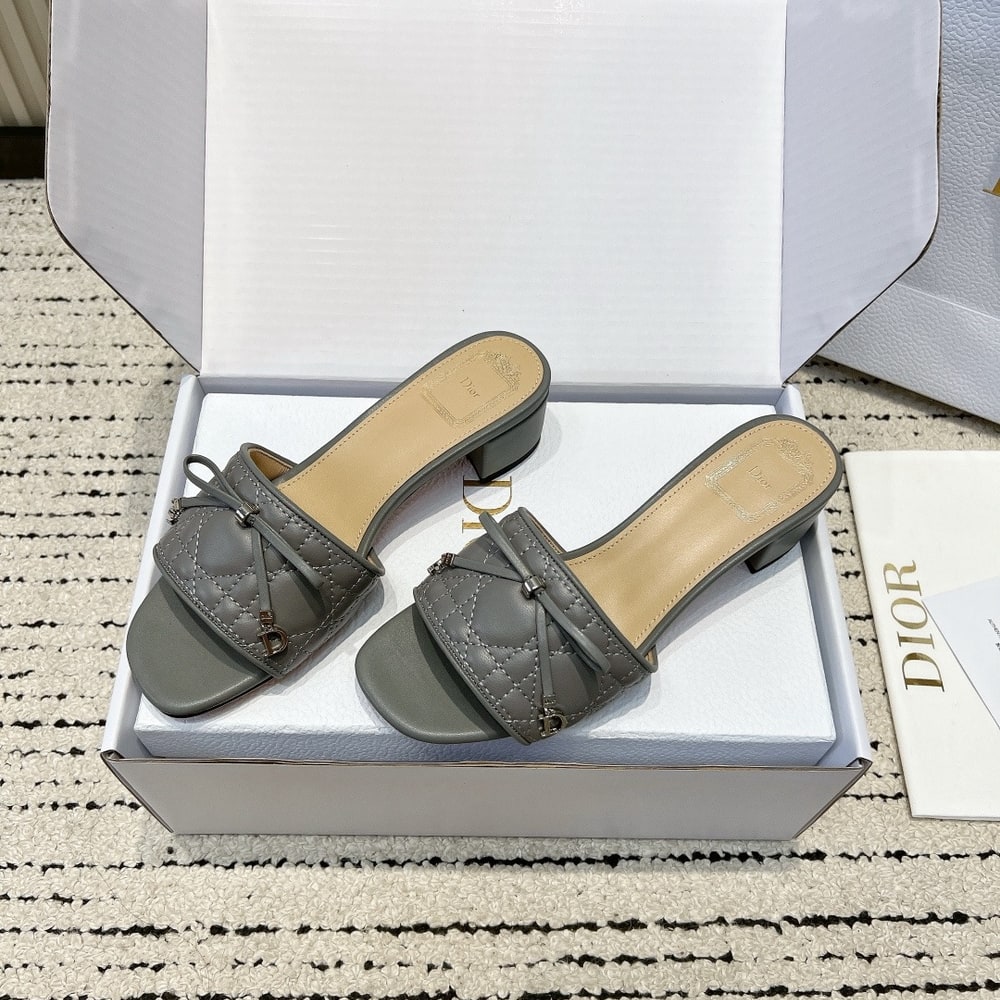 D10r Cannage Heeled Slide (EU SIZE 35-42)