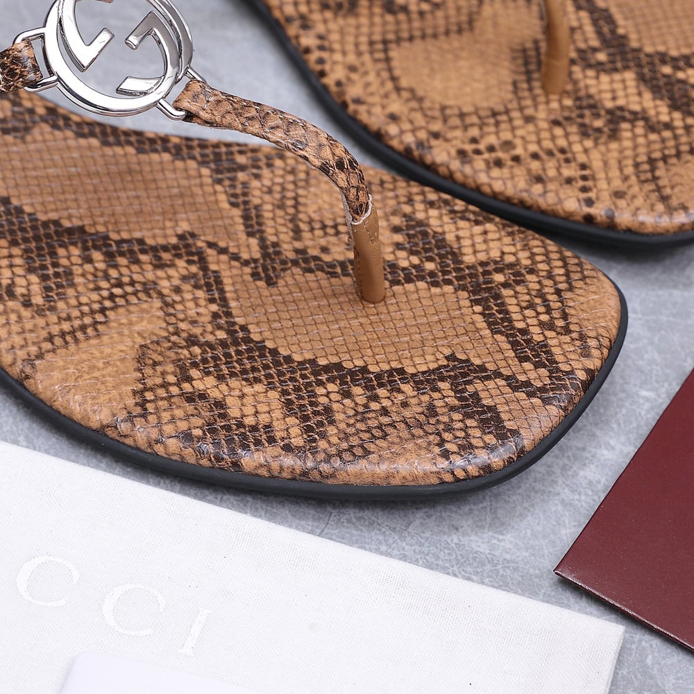 Gvc*1 Women’s python thong sandal with Interlocking G(EU SIZE 35-42)