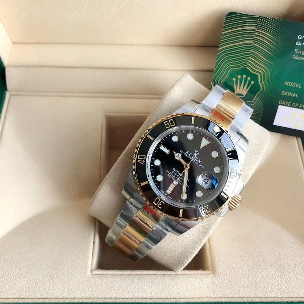 R01ex Submariner Date