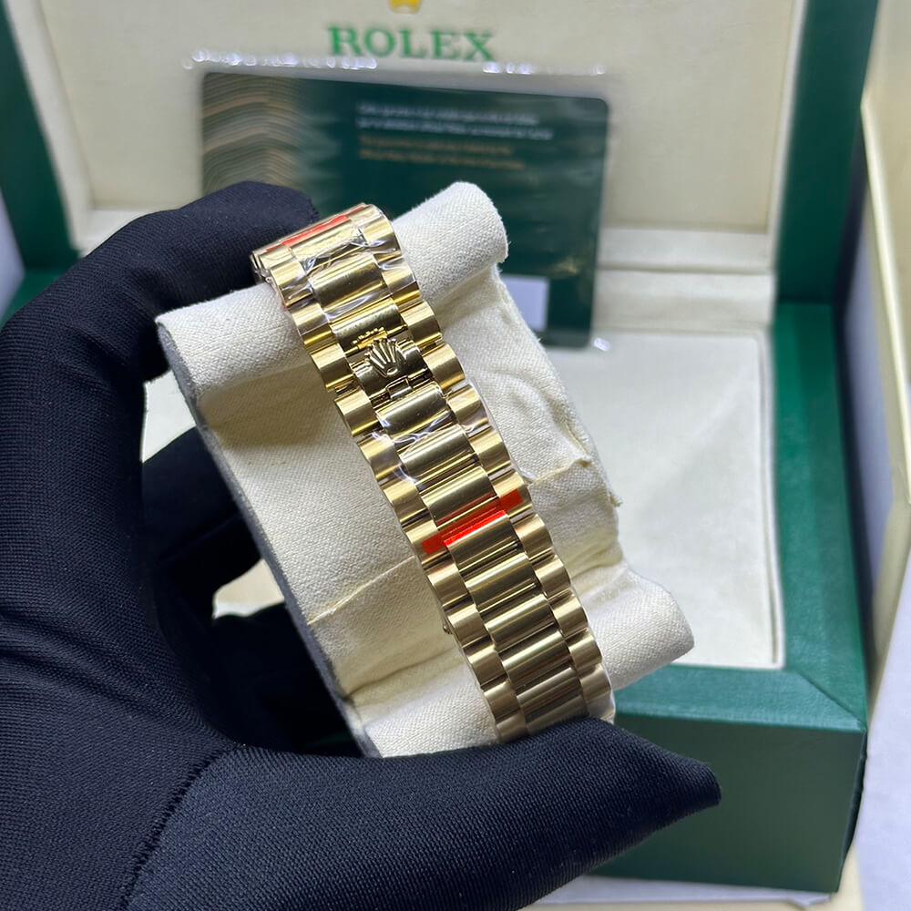 R01ex Day-Date 40