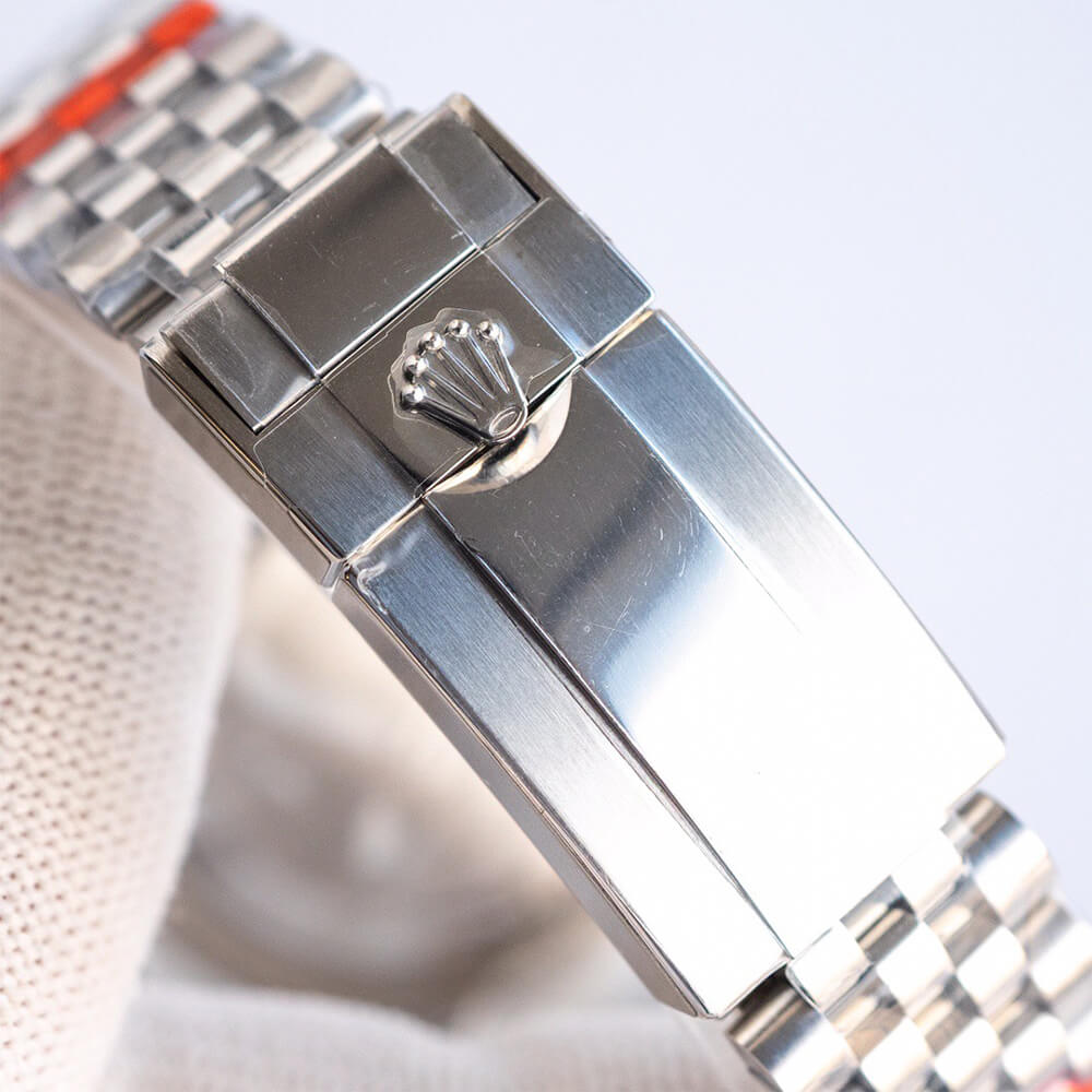 R01ex GMT-Master II