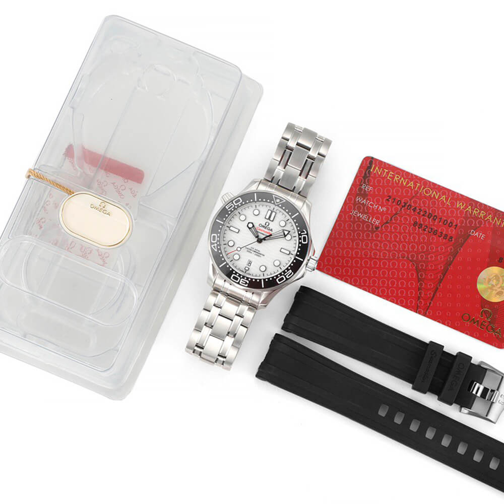 0me*ga Seamaster Diver 300M