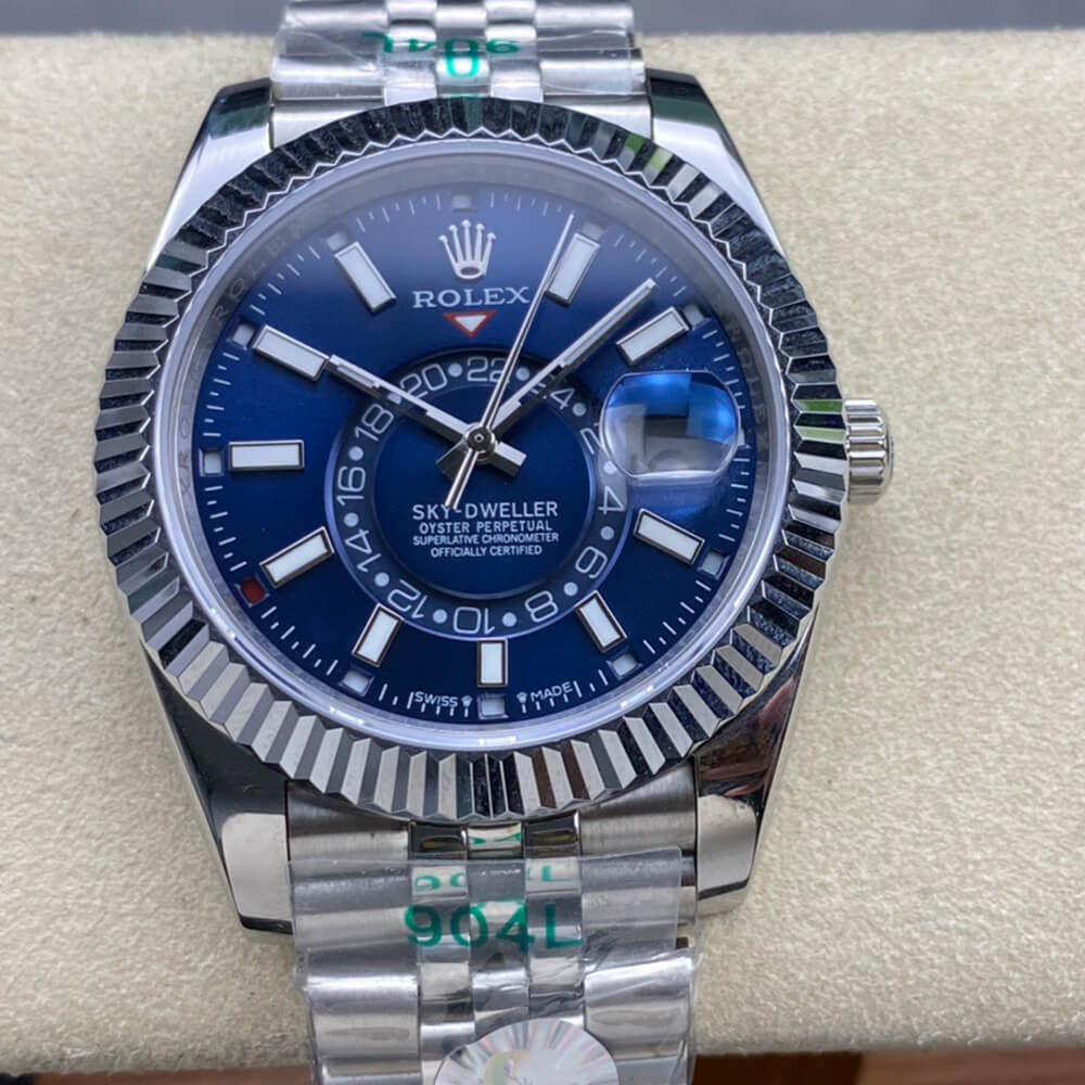 R01ex Sky-Dweller