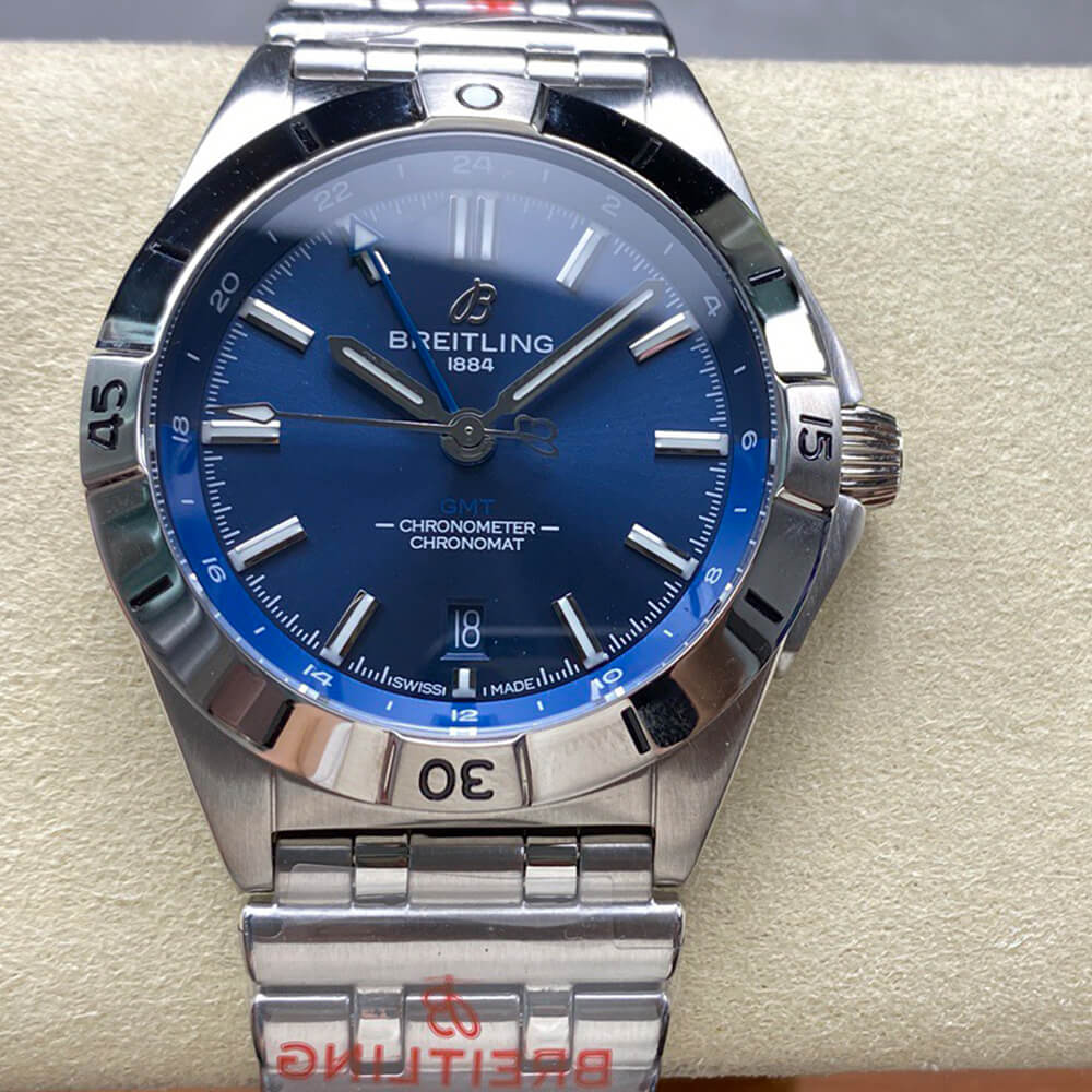 Breitling Chronomat Automatic GMT 40