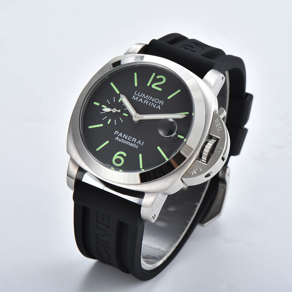 Pa*e*a1 LUMINOR MARINA 44mm