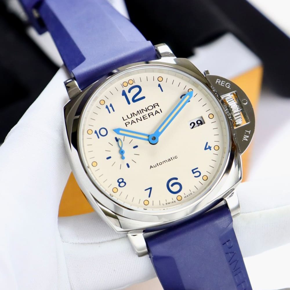 Pa*e*a1 LUMINOR Due 42mm