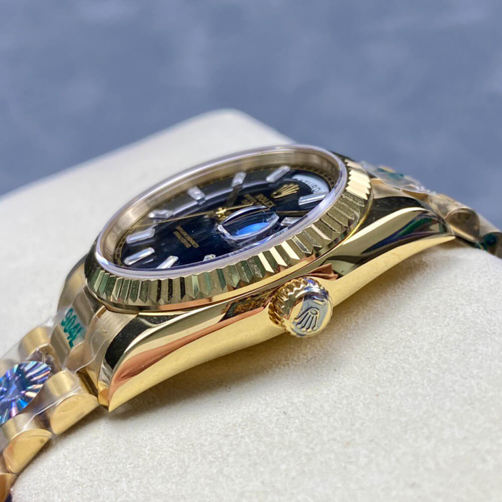 R01ex Day-Date 36