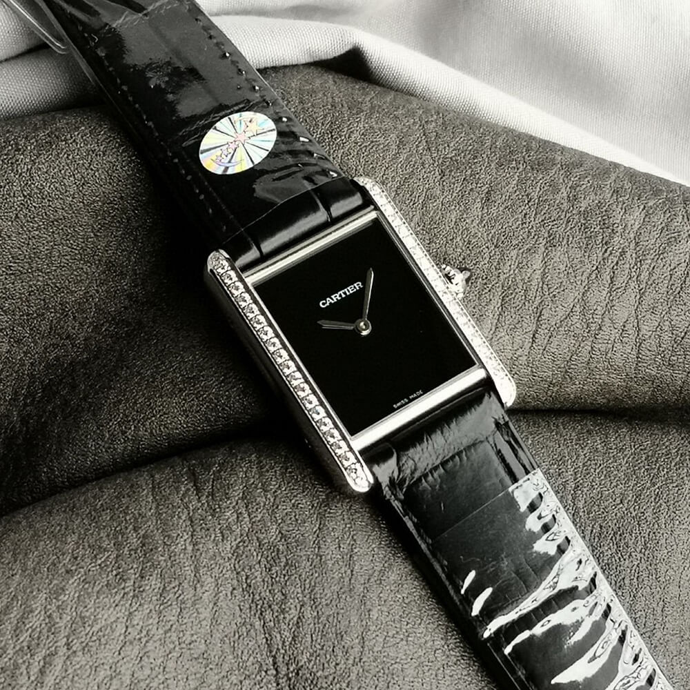 Tank L0vis Ca*t1er watch