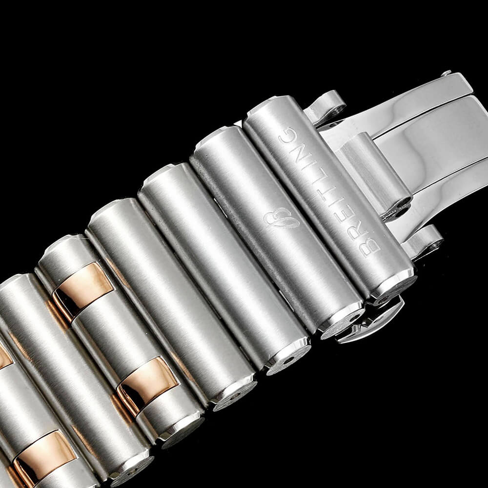 Breitling S*per Chronomat B01 44