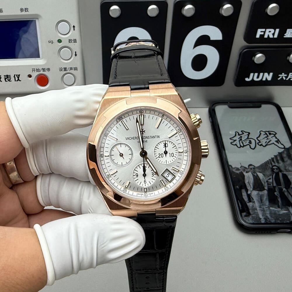 Vacheron C0nstan1n Overseas Chronograph