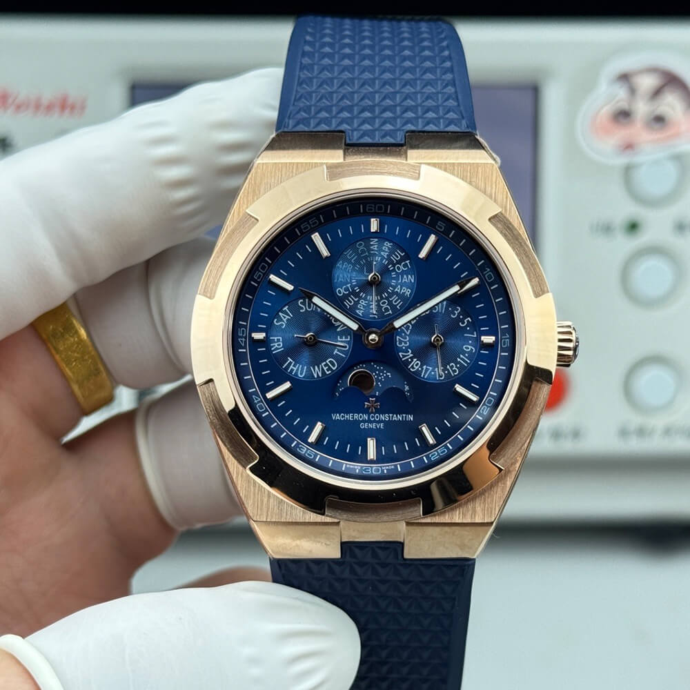 Vacheron C0nstan1n Overseas Chronograph