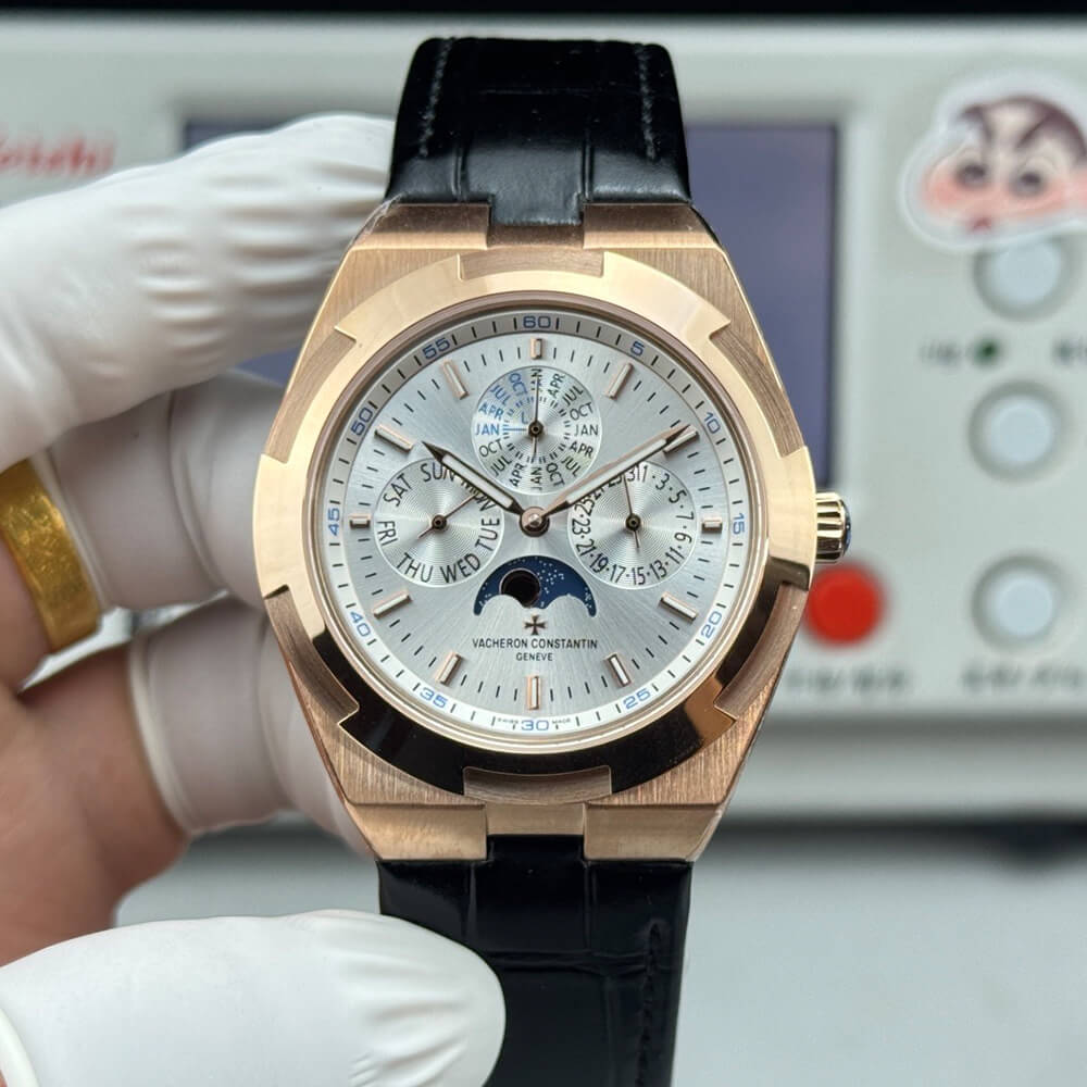 Vacheron C0nstan1n Overseas Chronograph