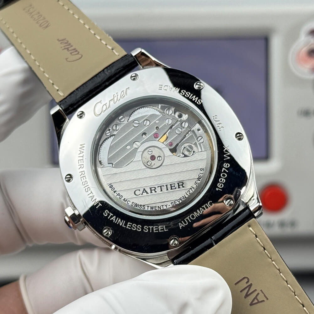 Drive de Ca*t1er Moon Phases watch