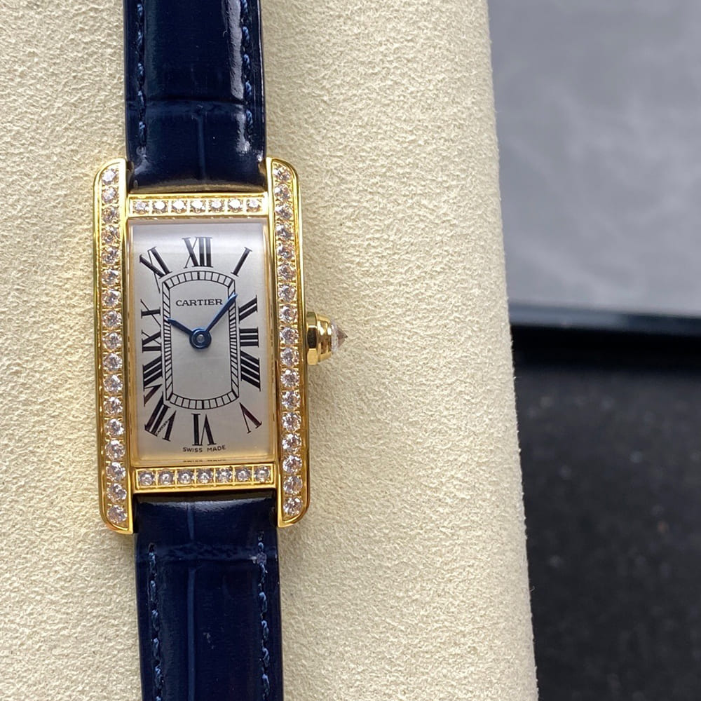 Ca*t1er Tank Americaine watch