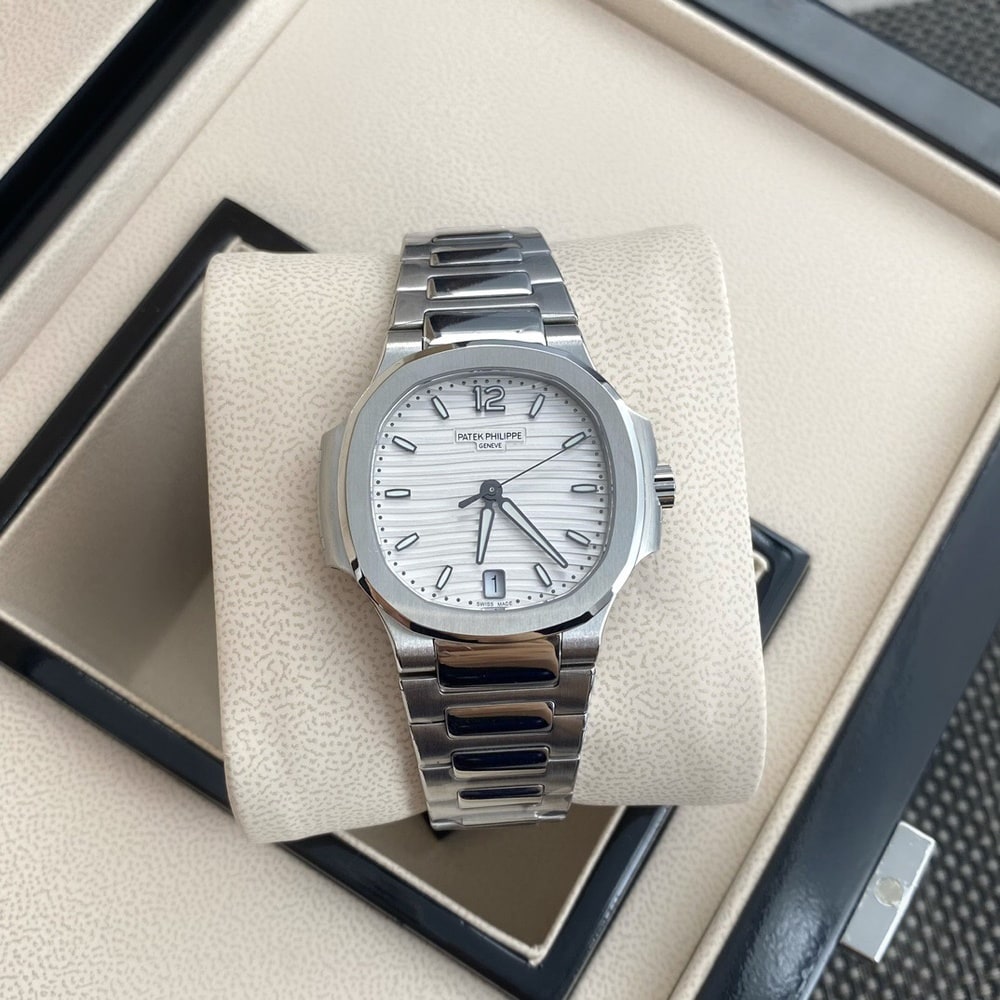 Pat*k Phi1i*pe Nautilus 7118