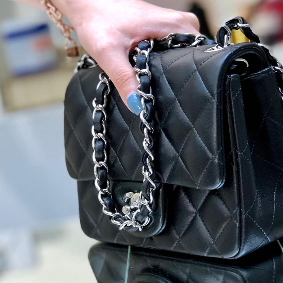 Ch**el MINI FLAP BAG
