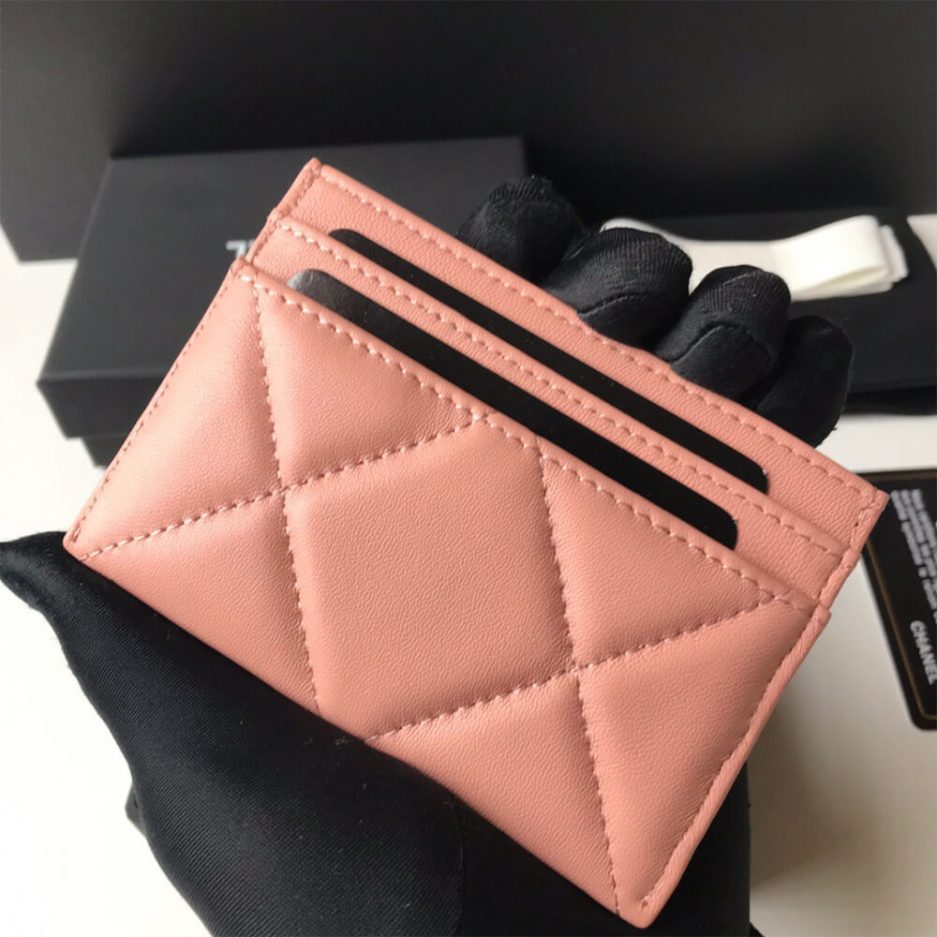 Ch**el 19 CARD HOLDER