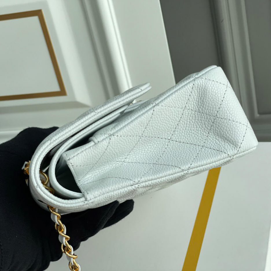 Ch**el Classic Flap Handbag
