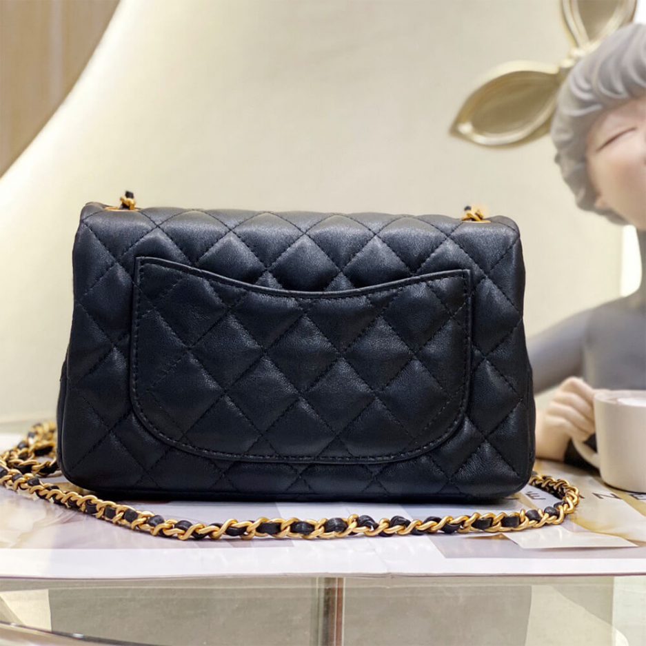 Ch**el Pearl Crush Mini Flap
