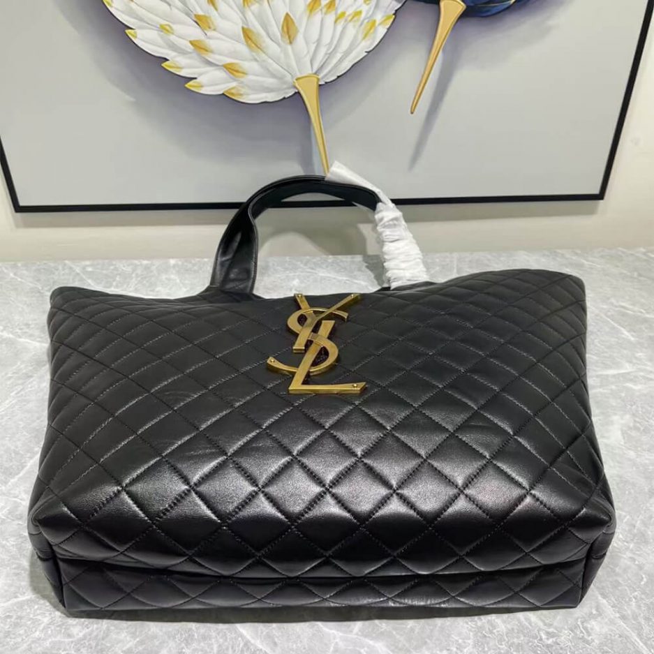 Y51 ICARE MAXI SHOPPING BAG IN QUILTED LAMBSKIN