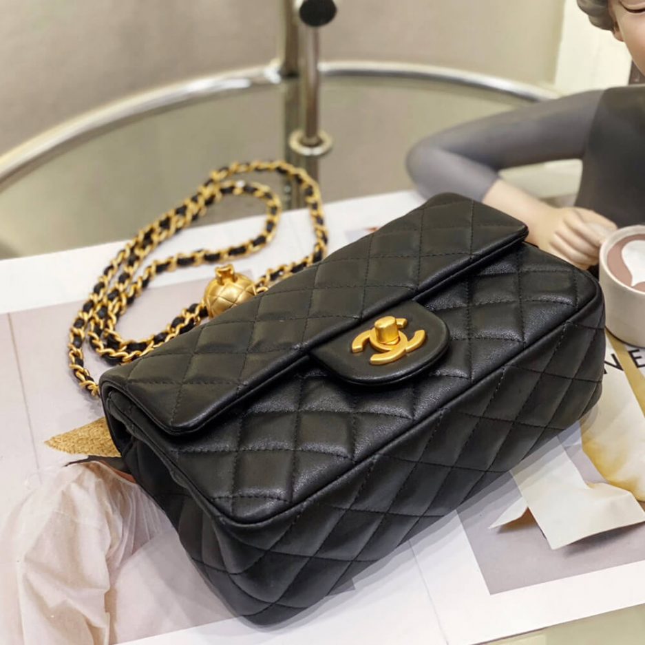 Ch**el Pearl Crush Mini Flap