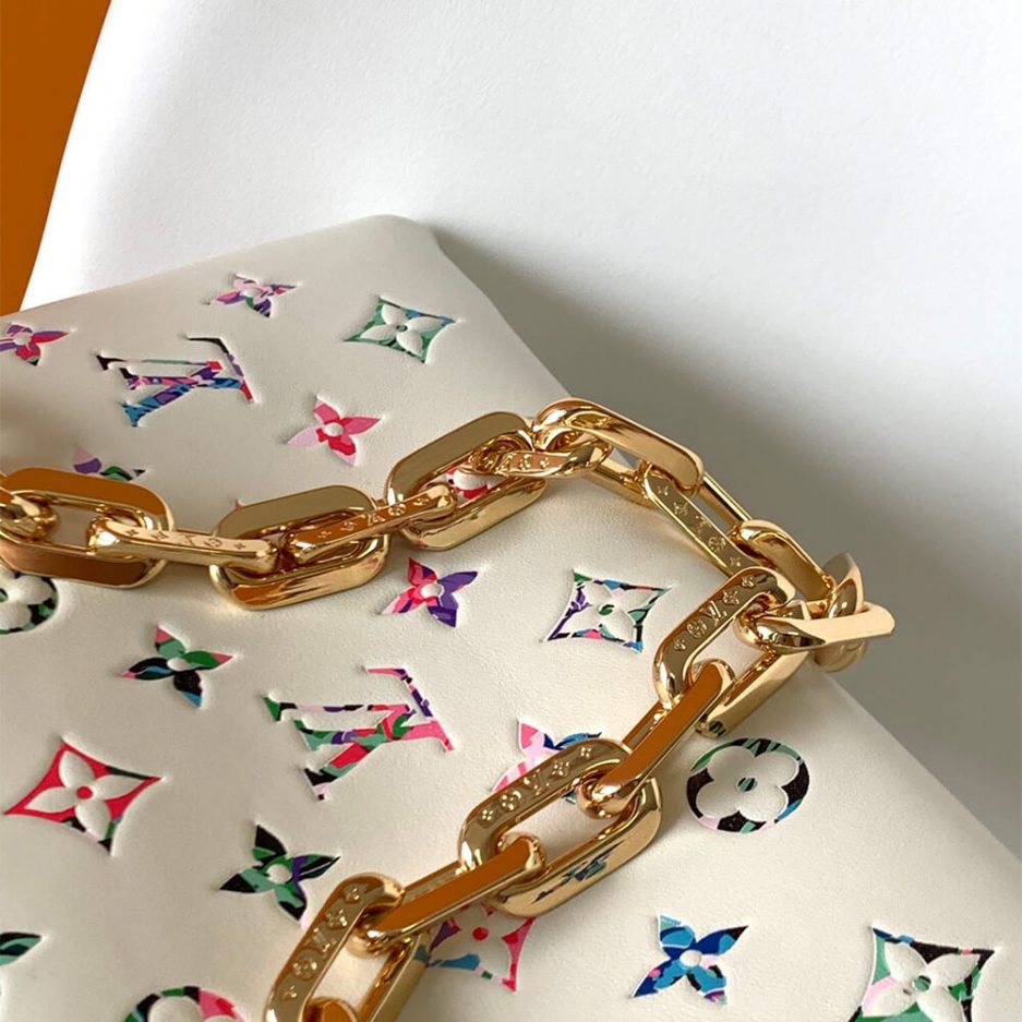 LV Coussin PM