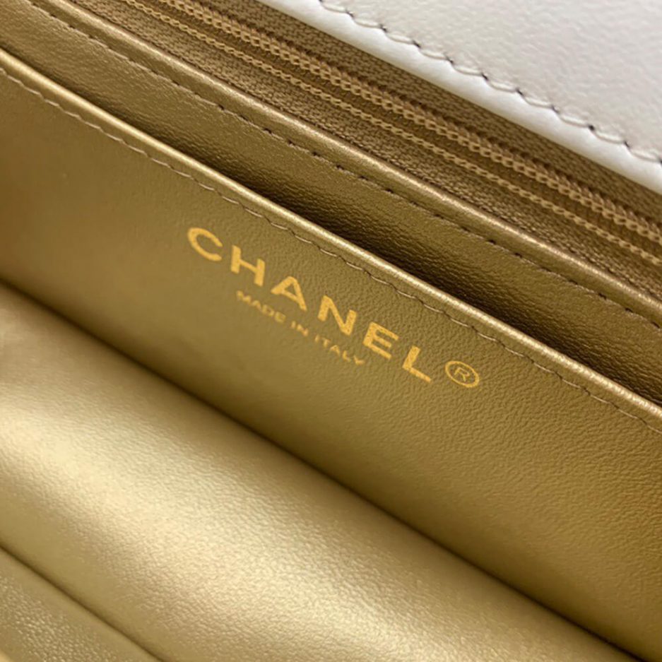 Ch**el Pearl Crush Mini Rectangular Flap Bag