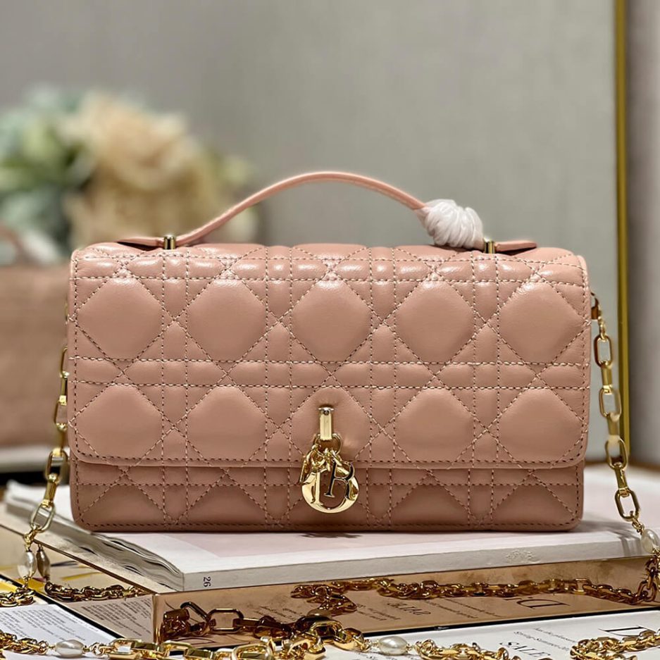 MISS D10r MINI BAG