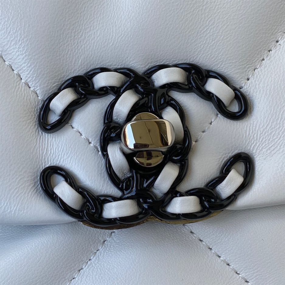 Ch**el 19 HANDBAG