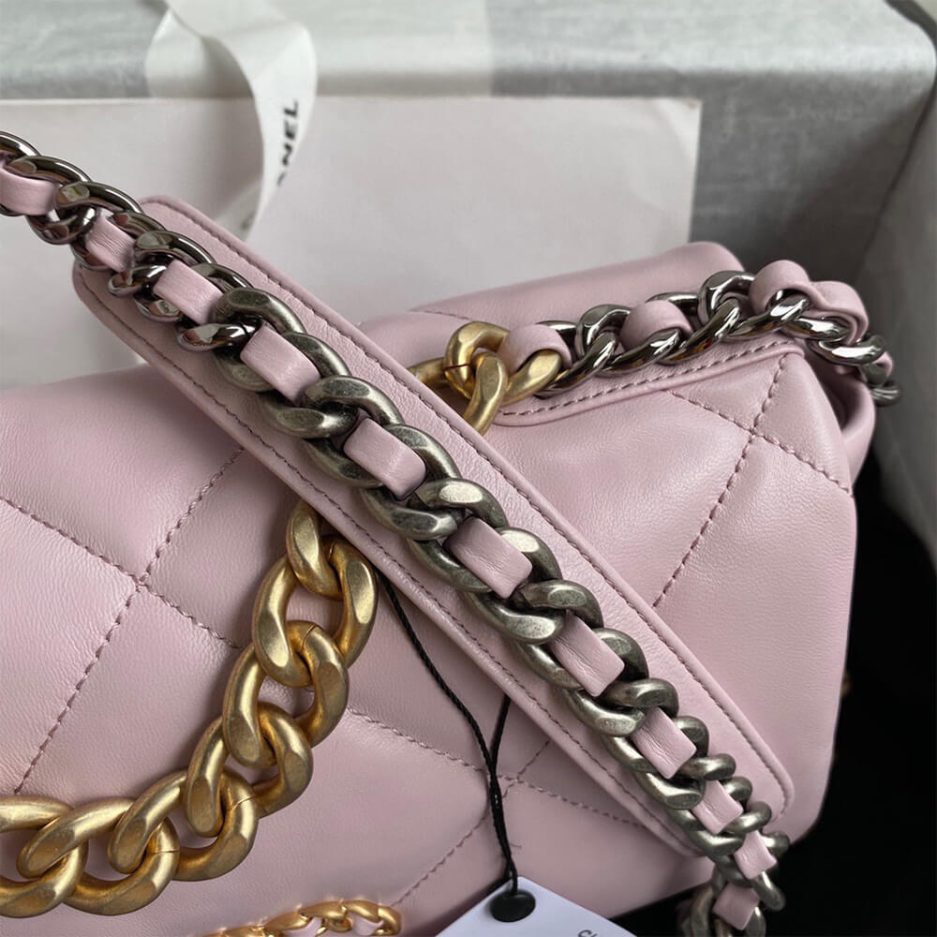 Ch**el 19 HANDBAG
