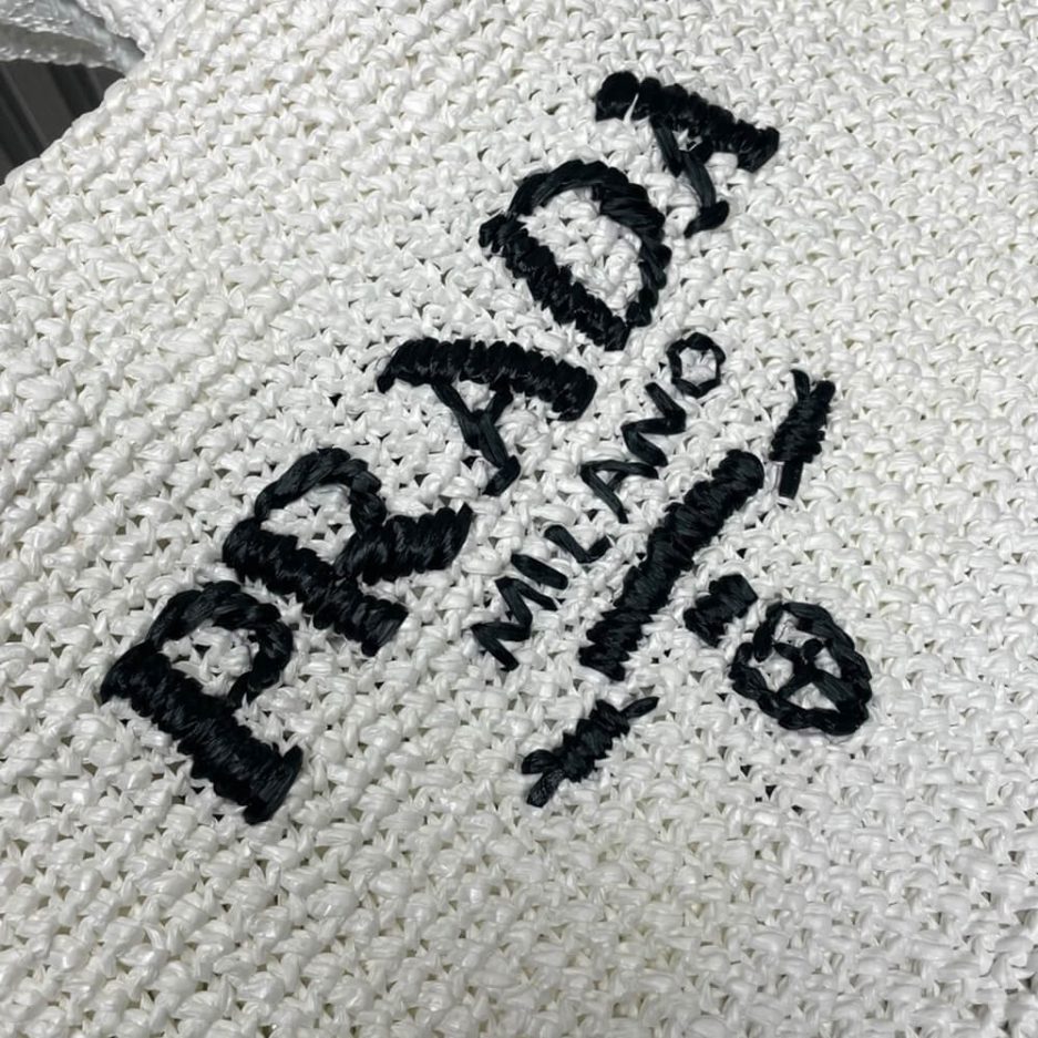 Pra*a Crochet tote bag(high-end grade)