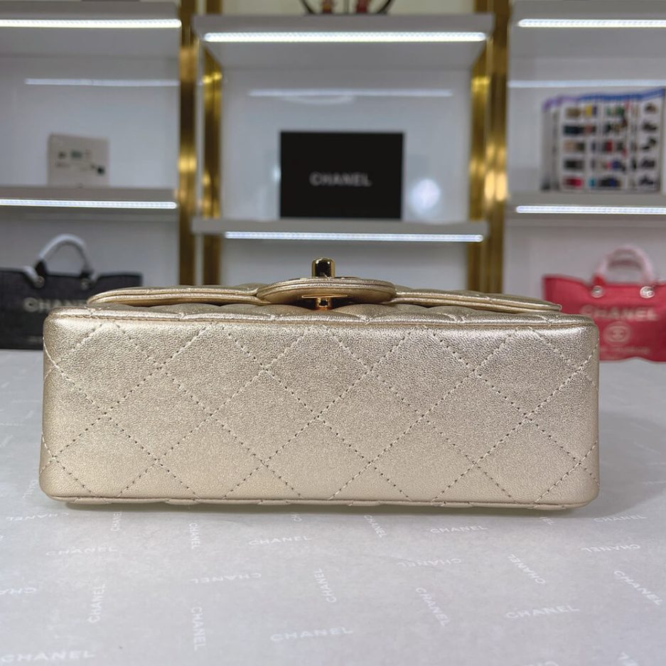 Ch**el MINI FLAP BAG(HIGH-END GRADE)