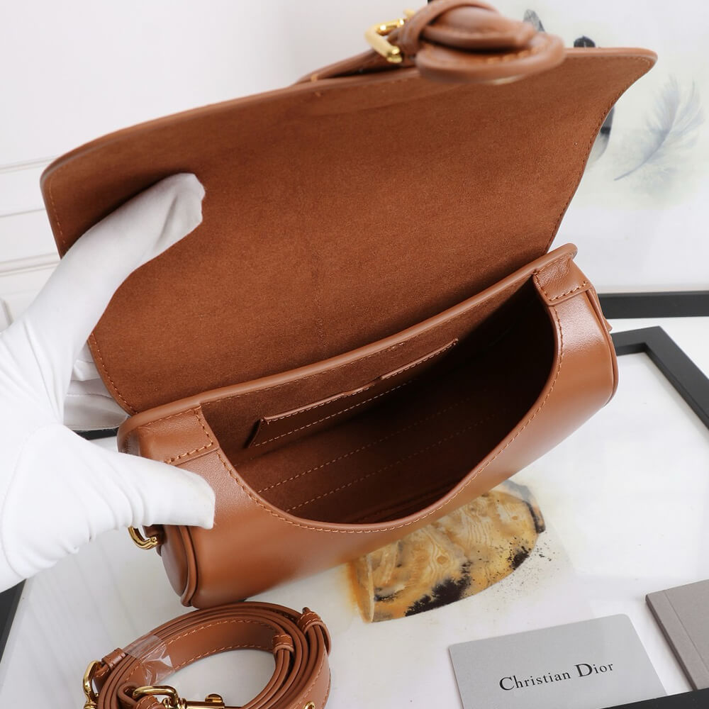 Medium D10r Bobby Bag