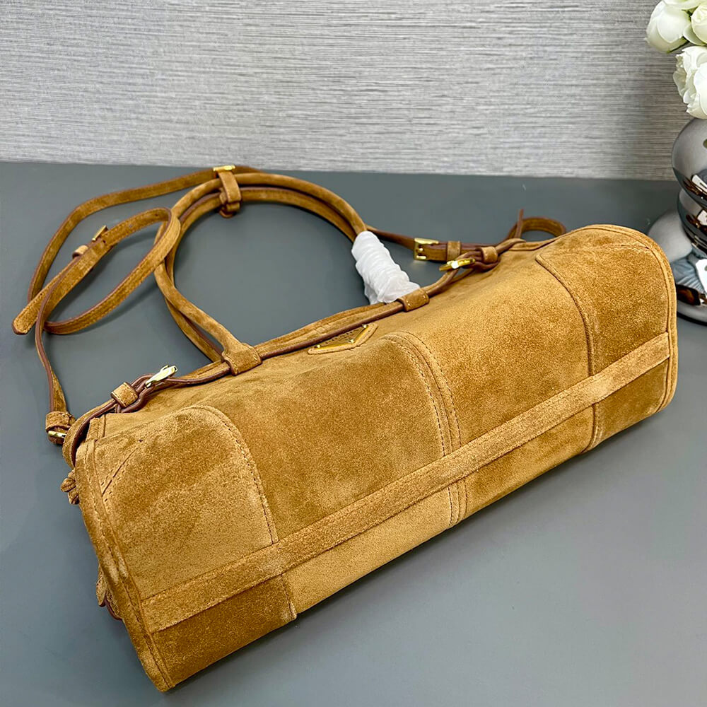 Pra*a Medium suede handbag(high-end grade)