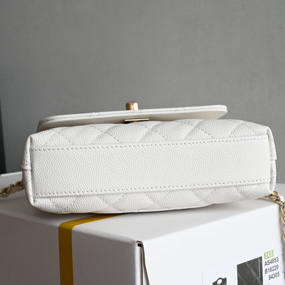 Ch**el Clutch with Chain(HIGH-END GRADE)