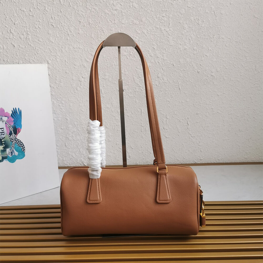 Pra*a Medium leather top-handle bag with padlock(high-end grade)