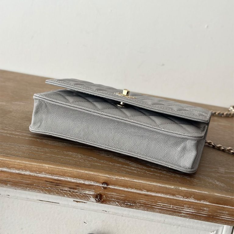 Ch**el Clutch With Chain(high-end grade)