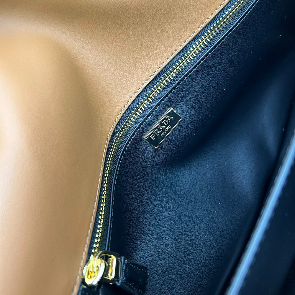 Pra*a Soft Sound large leather shoulder bag with charms(high-end grade)
