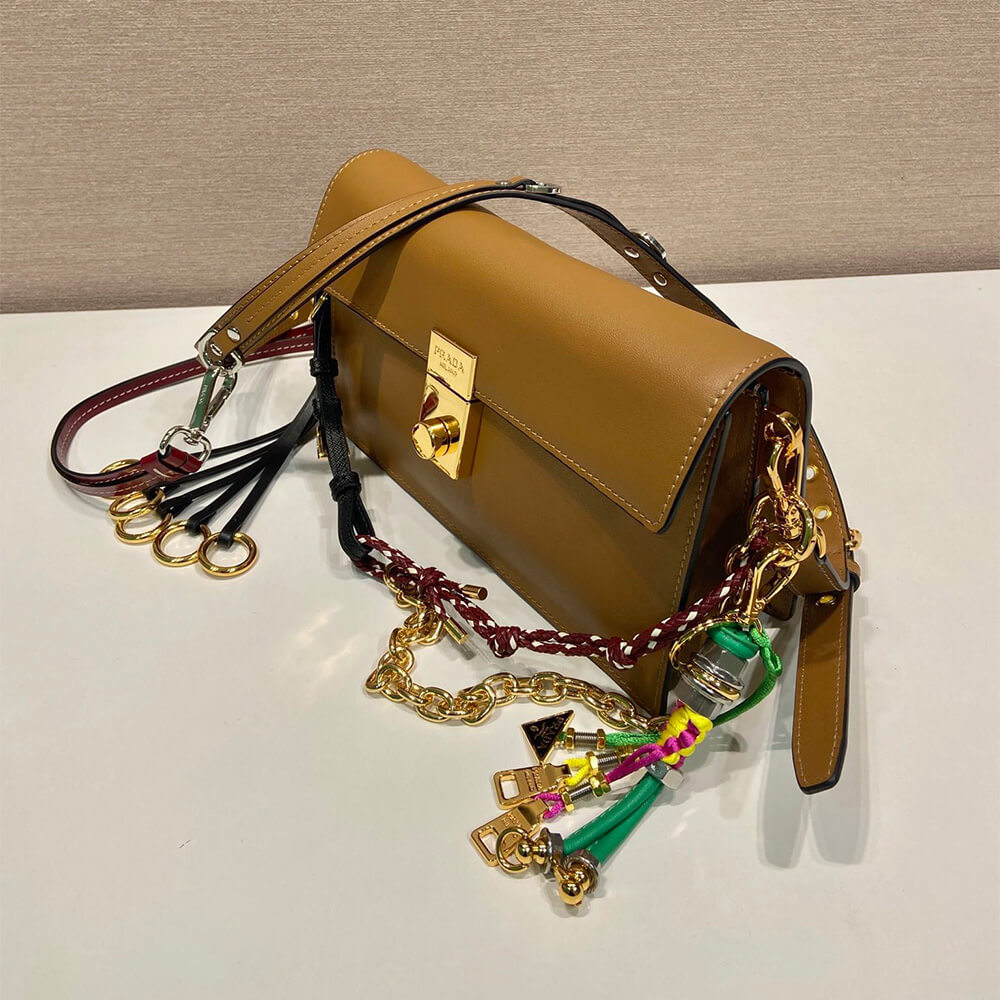 Pra*a Soft Sound small leather shoulder bag with charms(high-end grade)
