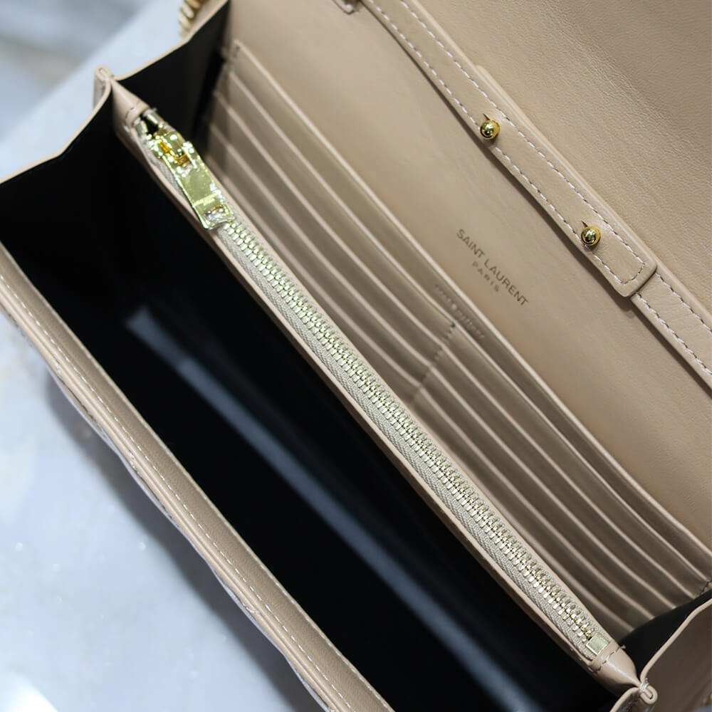 Y51 cassandre chain wallet in lambskin