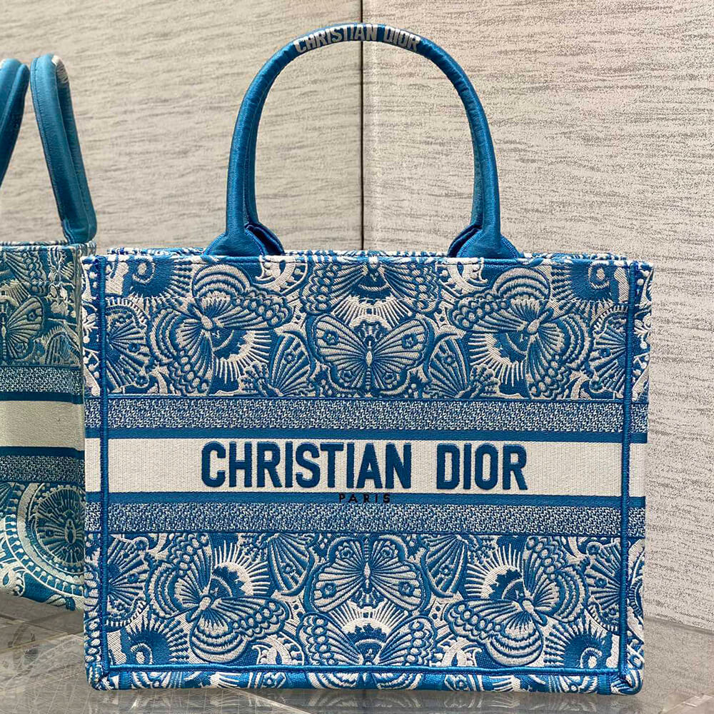 Medium D10r Book Tote
