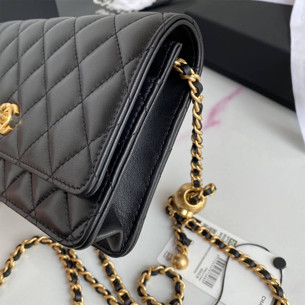 Ch**el Classic Wallet On Chain(high-end grade)